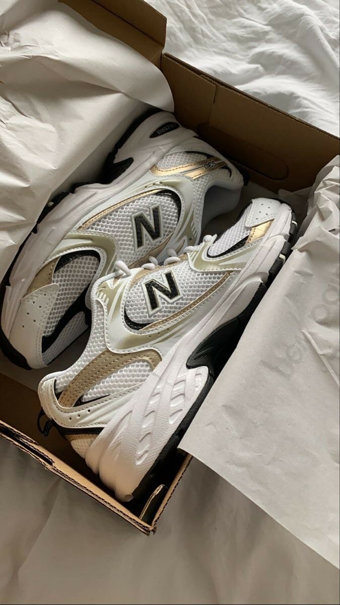 Baskets New Balance 530 Blancs