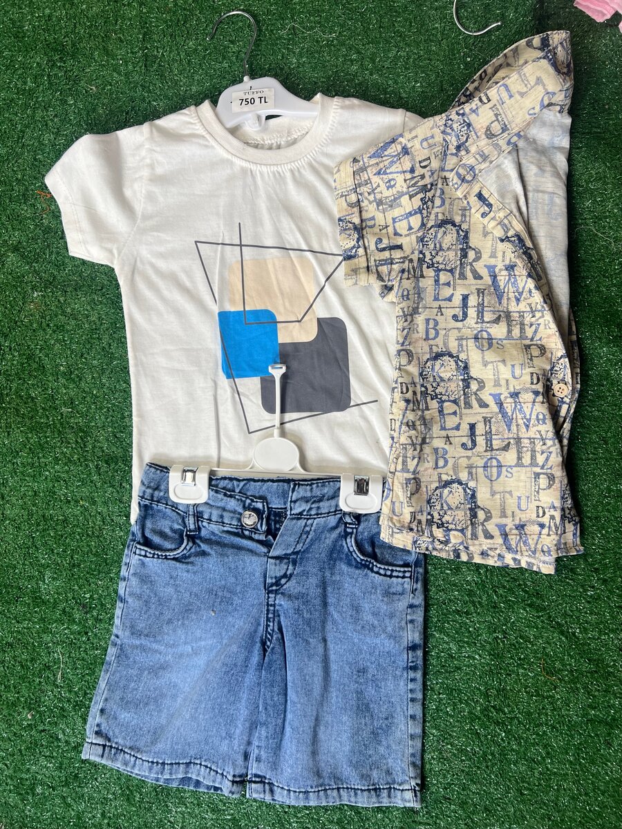 Vêtements enfants de 2 à 7 ans