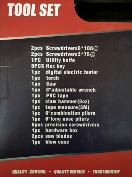 BOÎTE À OUTILS 32 PIÈCES