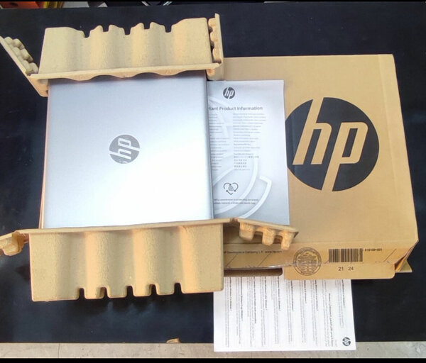 HP Pavilion Laptop 15.6"