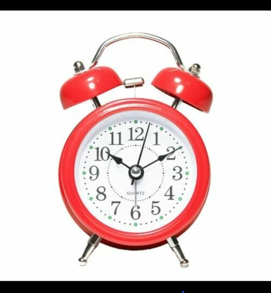 Réveil classique rouge vintage
