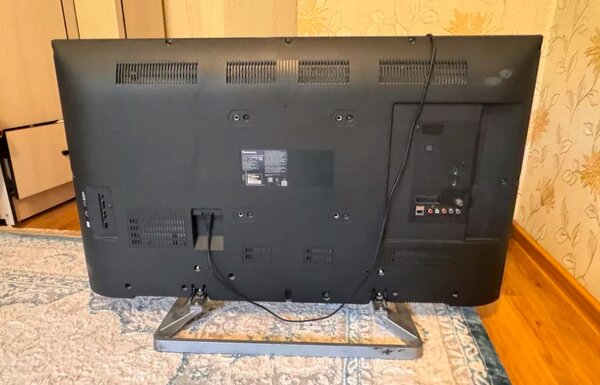 Телевизор panasonic