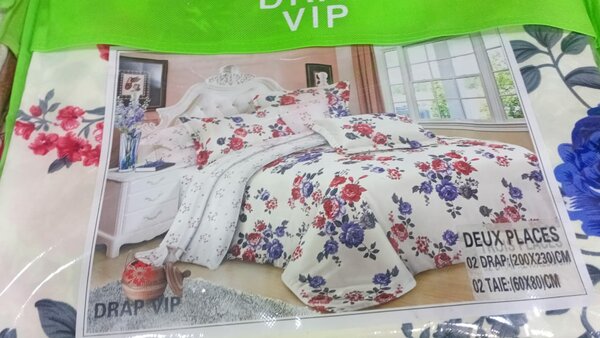 Parure de lit fleurie