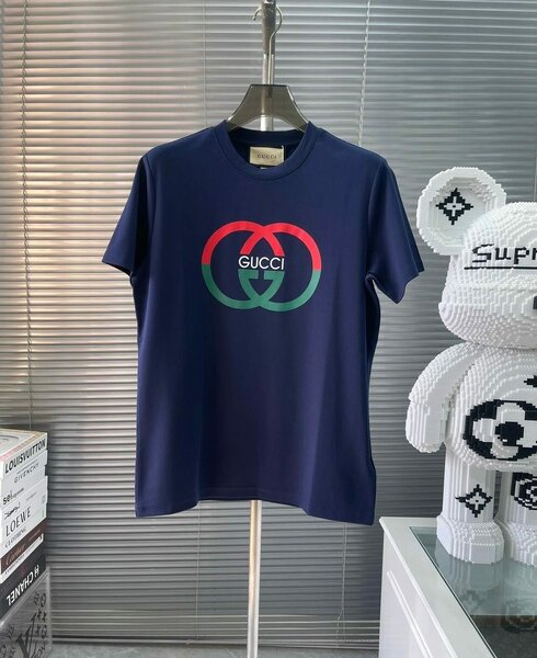 Tee-shirts