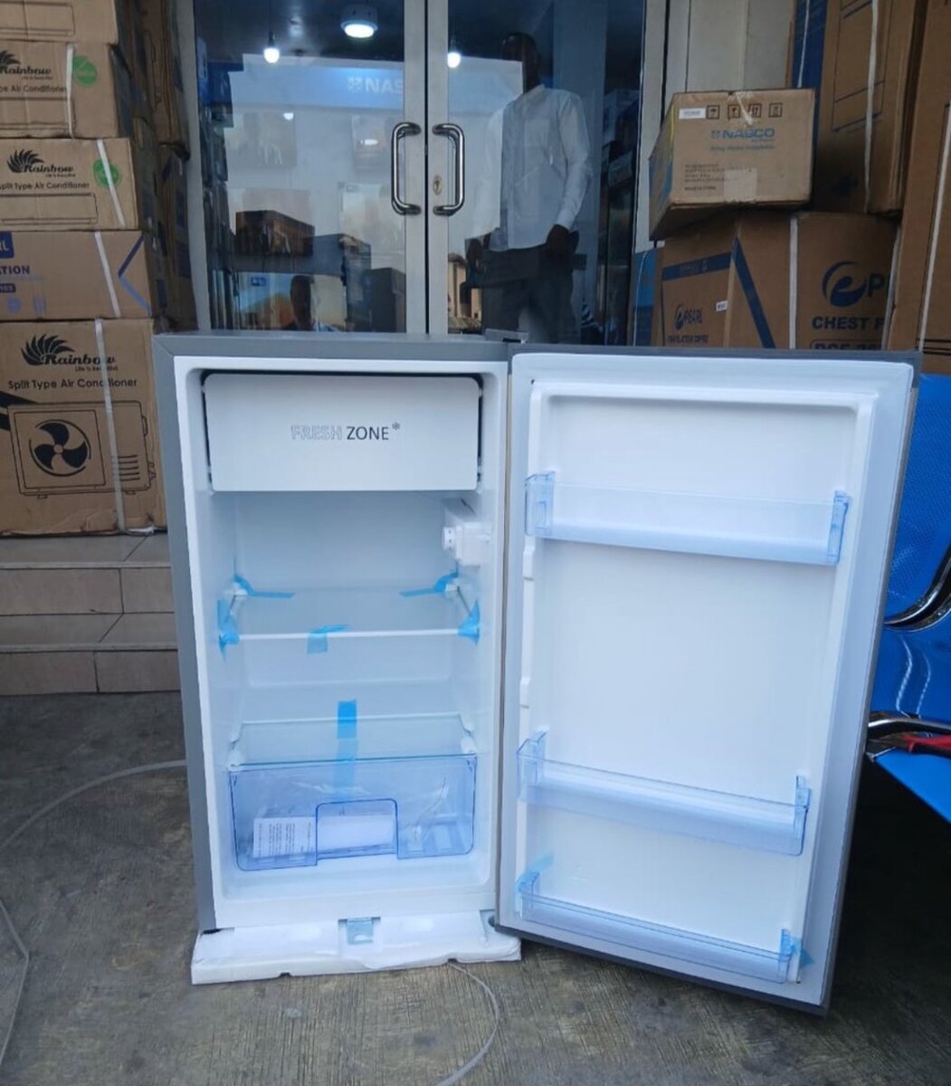 PEARL TABLE TOP FRIDGE