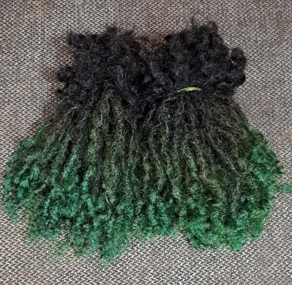 Extensions bouclées bicolores