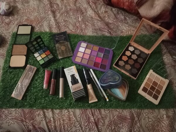 Make up
