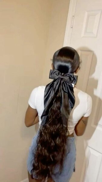 HAIR BOW