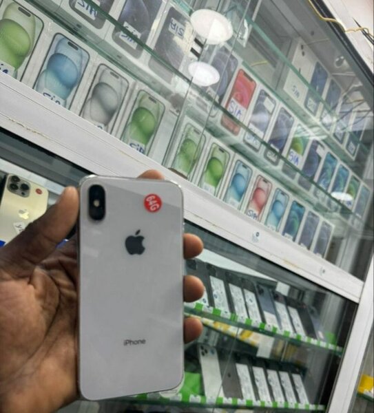 iPhone X d'occasion débloqué
