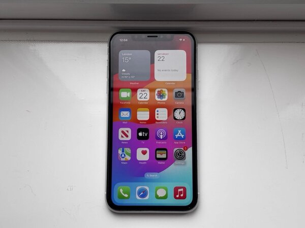 iPhone XR