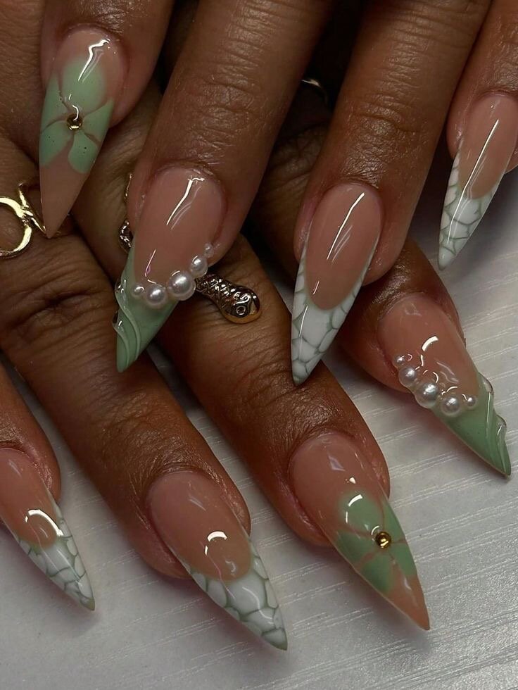 Strass pour ongles élégants