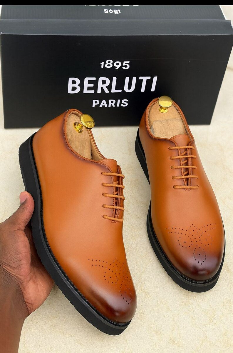 Chaussures habillées en cuir Berluti