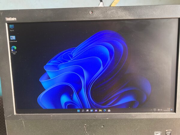 Lenovo all in one  i3 4th gen