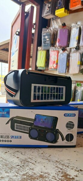 H@F wireless solar speaker