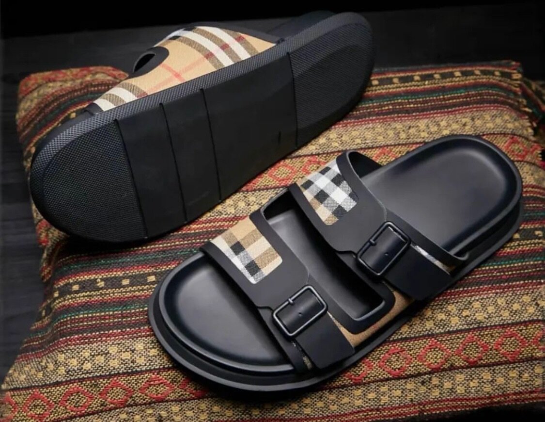 Sandales confort à boucles