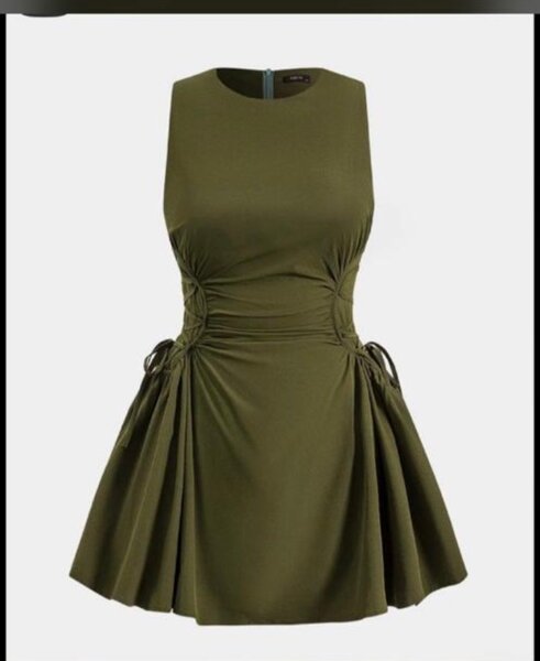 Robe Courte Élégante Femme