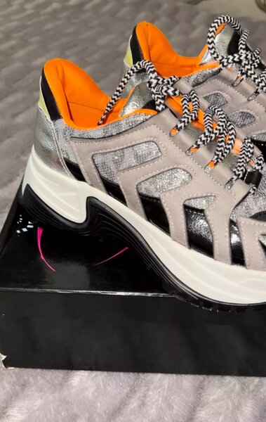 Шикарная обувь