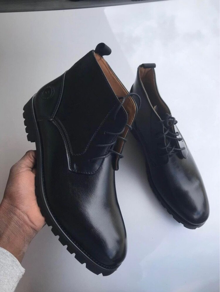 High quality Chelsea boots