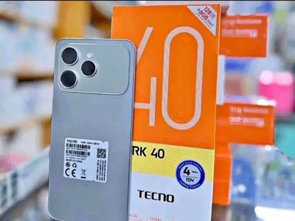 Smartphone Tecno Spark 40 128GB