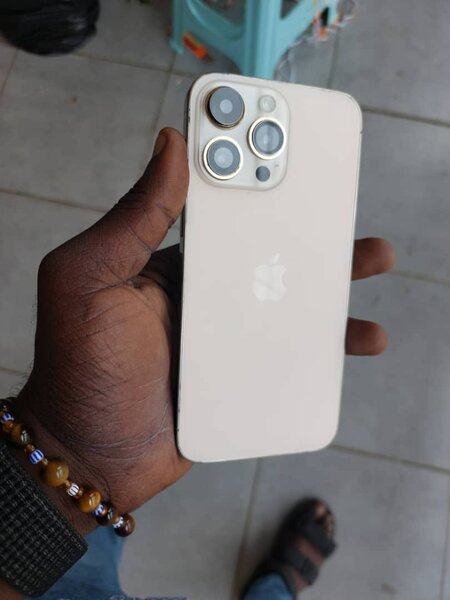 iPhone 14 Pro Max Doré