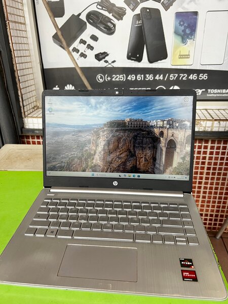 Ordinateur Portable HP AMD