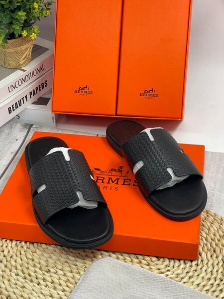 Hermès Slippers