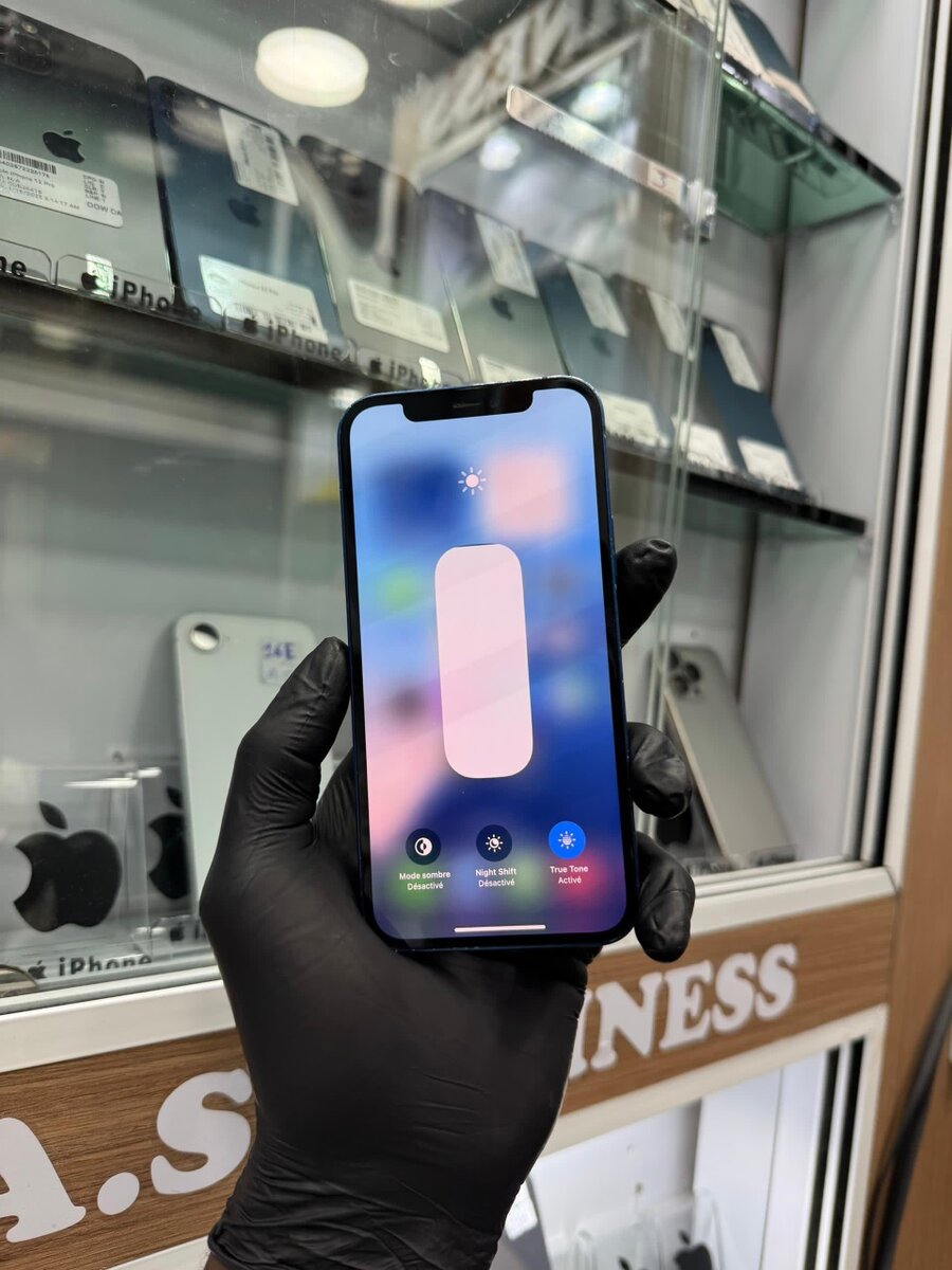 12 simple 64gb tout est dorig