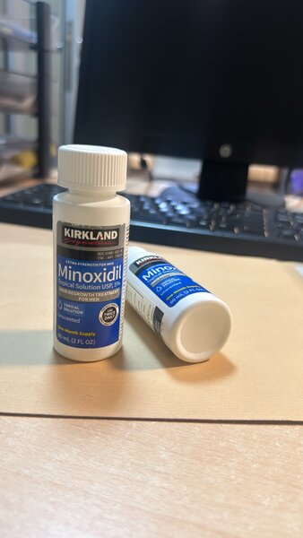 Kirkland minoxidil