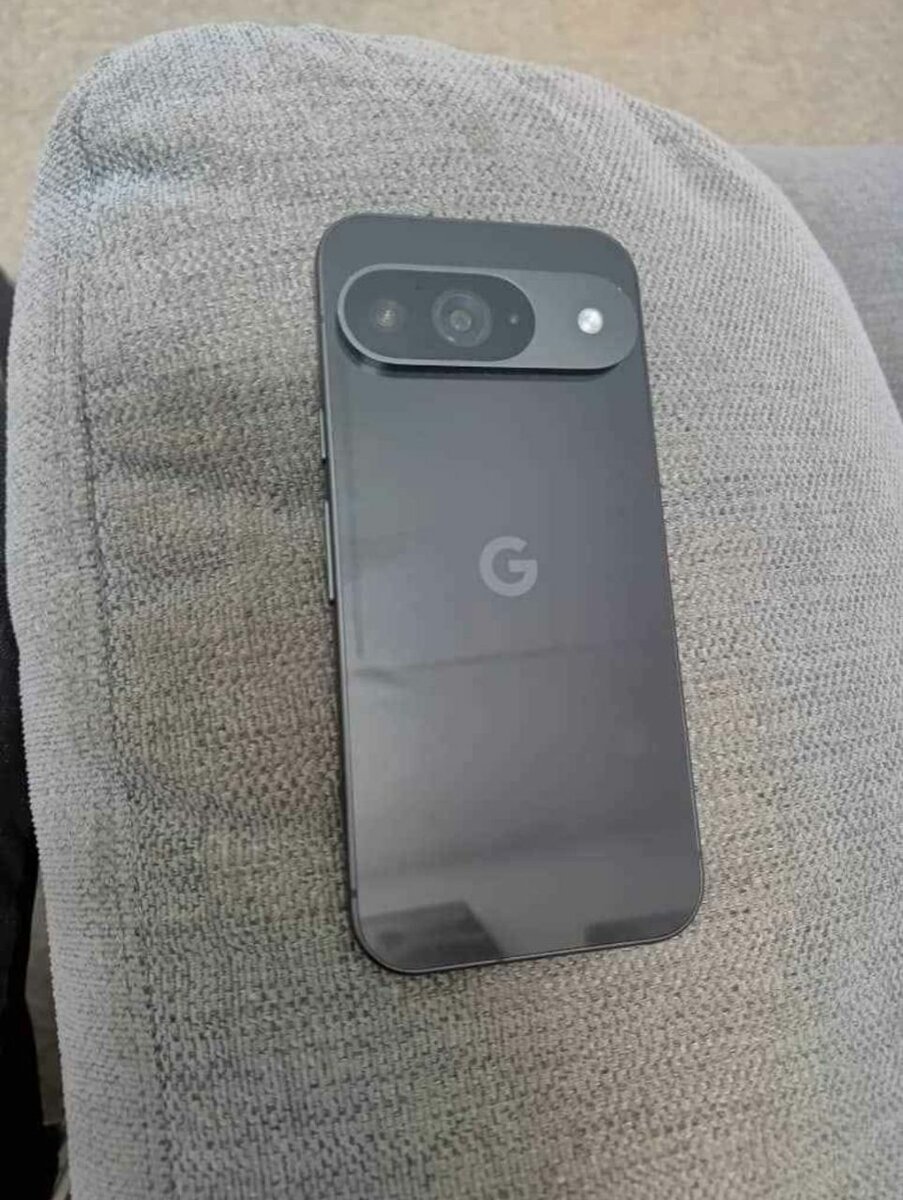 Google pixel 9 simple