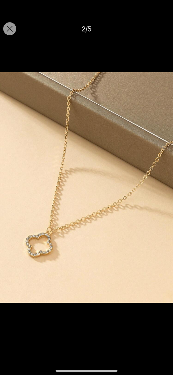 stones imbedded neclace