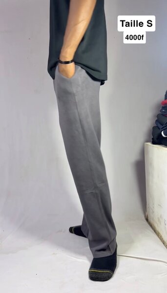 Pantalon gris décontracté