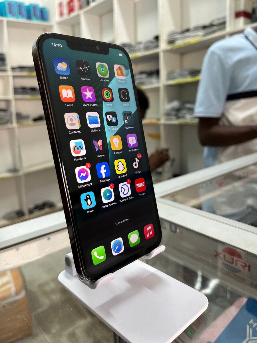 iPhone 12Pro Max 128GB (Second main propre )