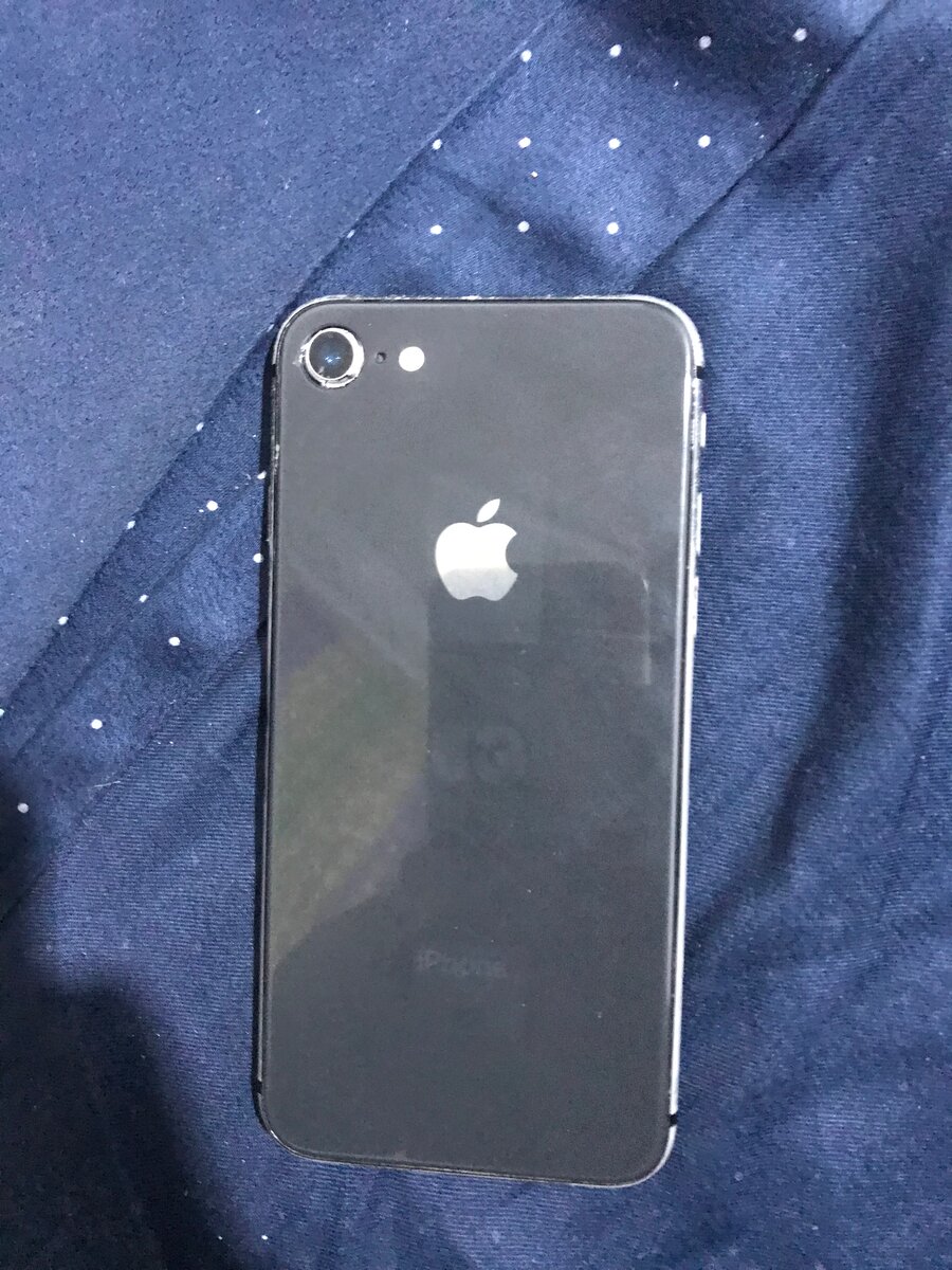 iPhone noir à vendre