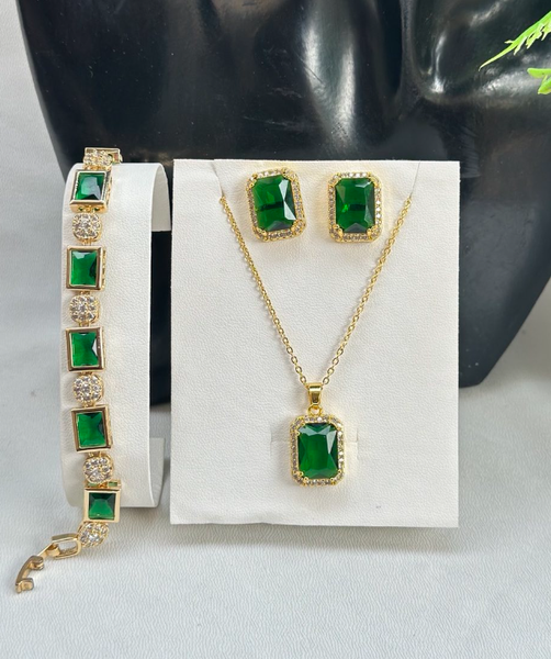 Set of jewelry Necklace + earrings