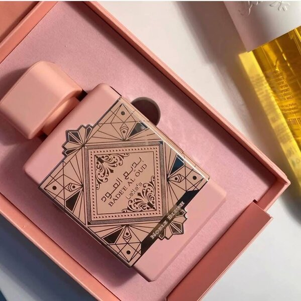 Parfum Rose & Oud Luxe