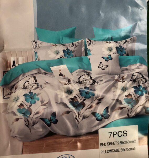 5 pillow cases 2 bedsheets