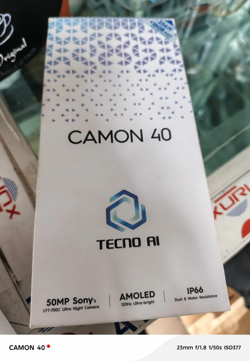 Smartphone Tecno Camon 40