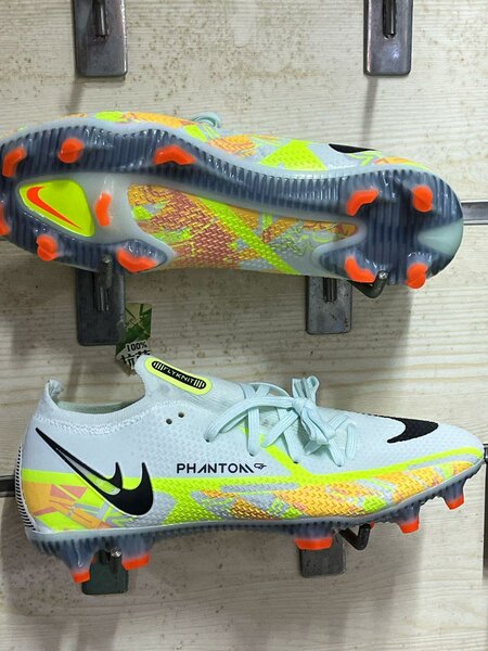 Paires de marques