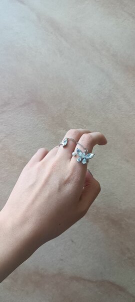 Двойное кольцо бабочка