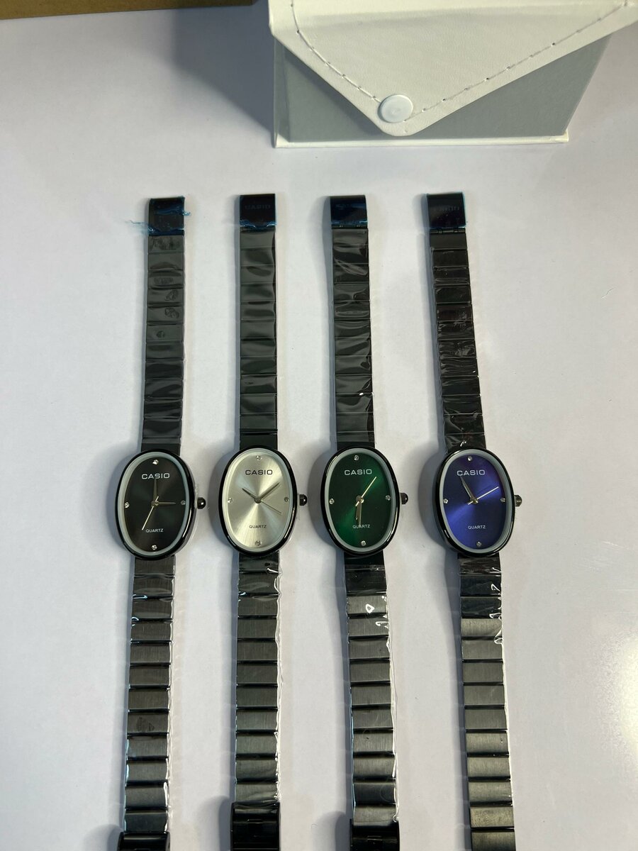 Montres Bracelet Élégantes CASIO