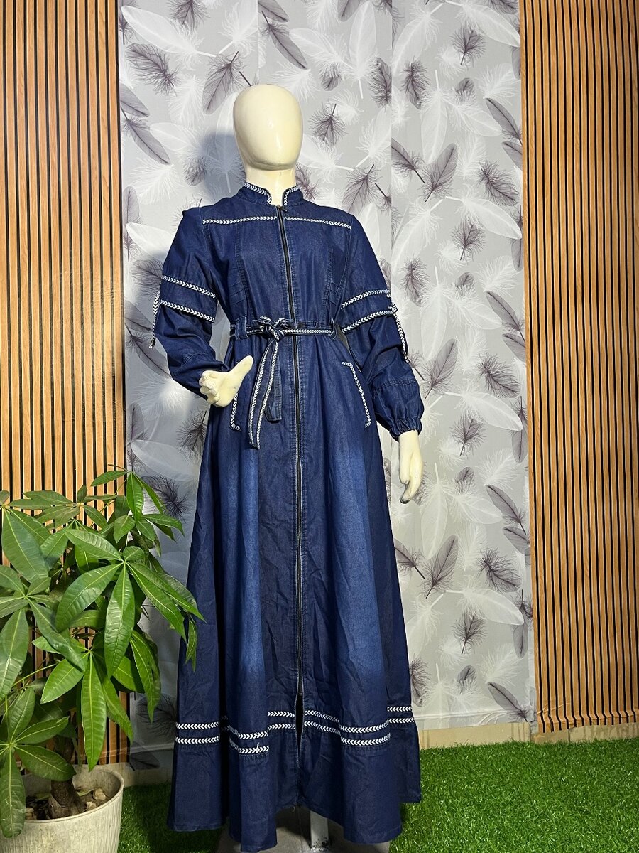 RObe Jean