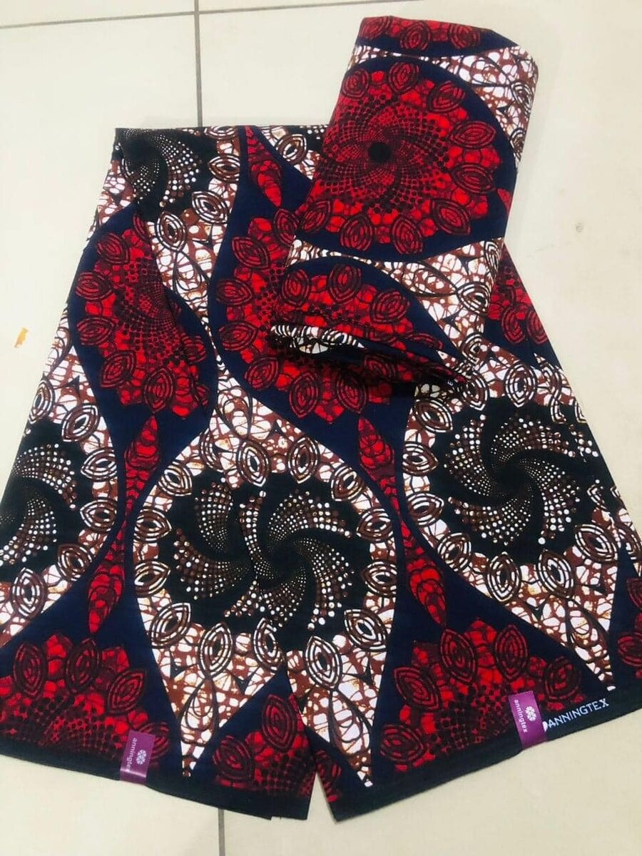 Cotton fabric with 6 yards print red