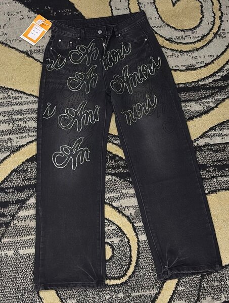 Jean noir brodé mode