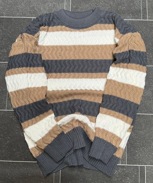 Pull rayé en tricot doux