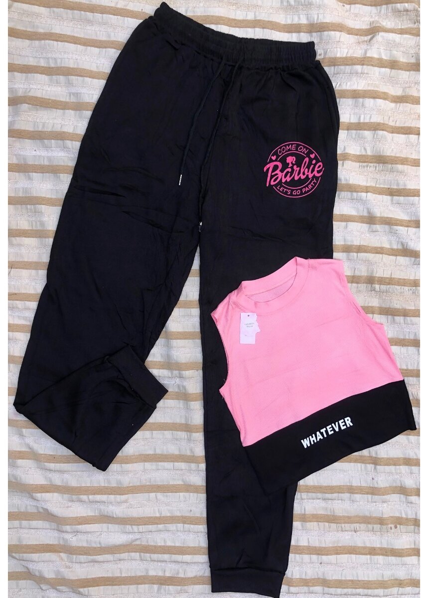 Ensemble sport décontracté