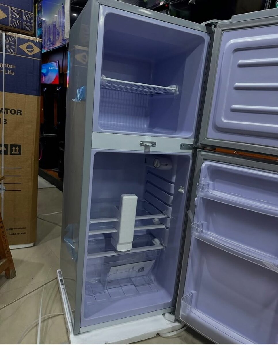 Uk Refrigerator Lita 138