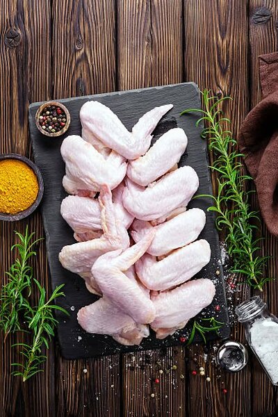 10 Ailes de poulet frais