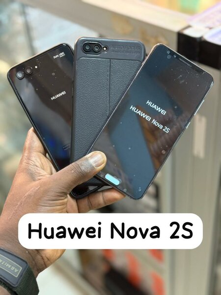 Huawei Nova 2S