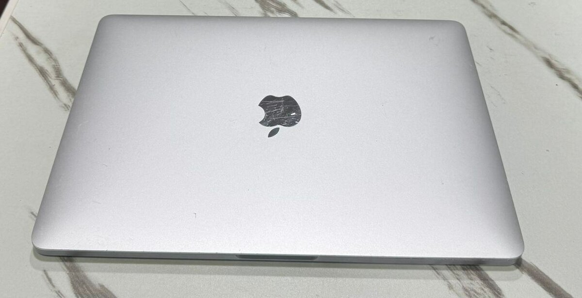 macbook pro retina i5 2017