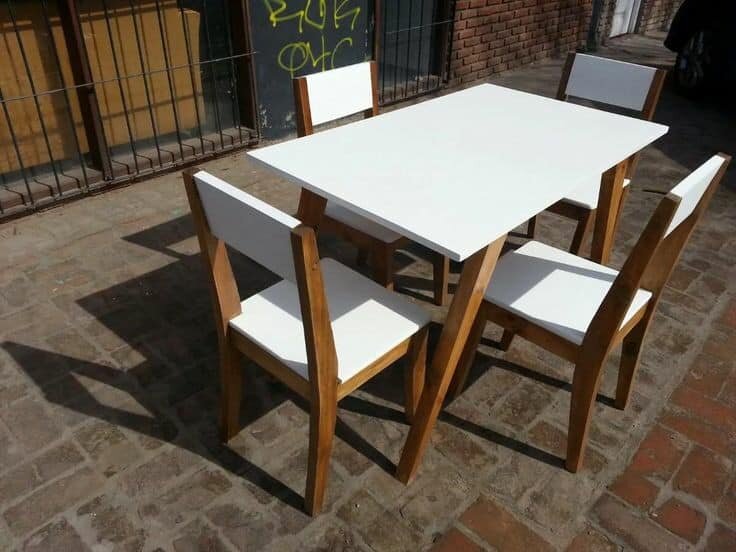 Dining set